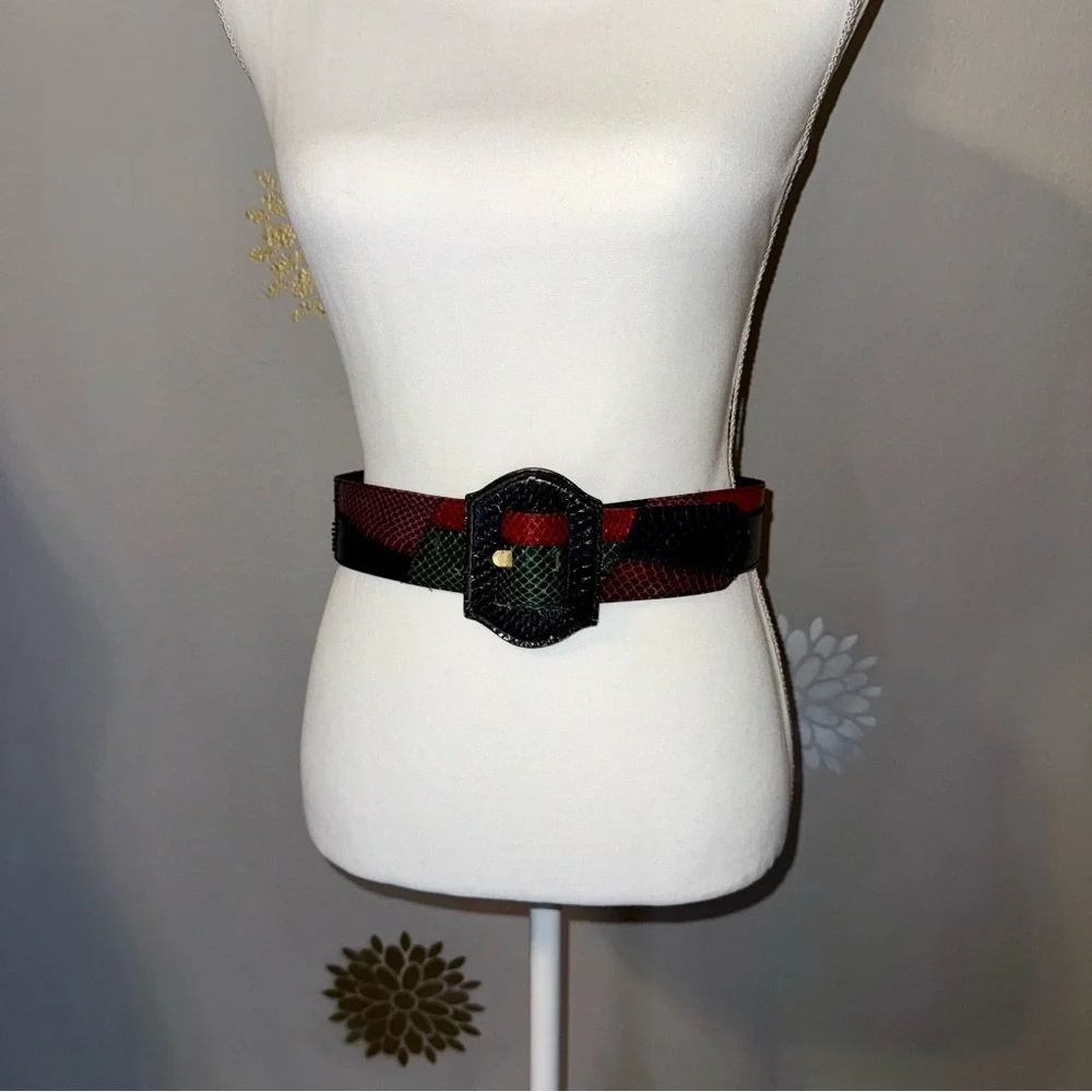 Rare Vintage Multicolor Genuine Snakeskin Belt Ladies M/L Red Green Black ‘80-90